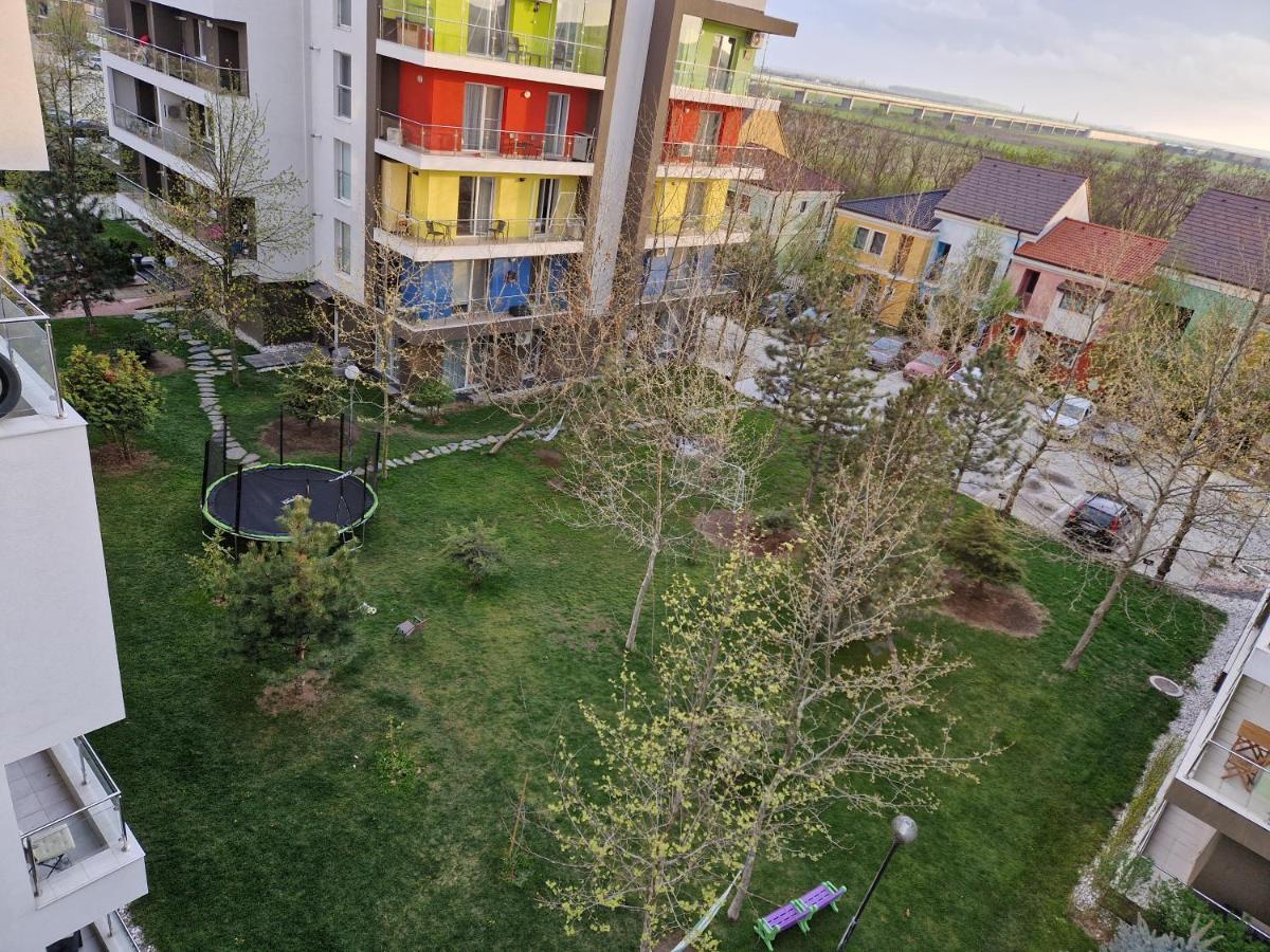 Sky Airport Residence Отопень Екстер'єр фото